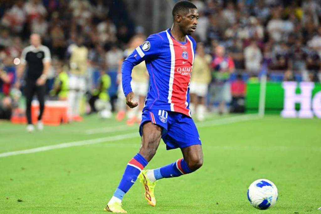 Bursa Transfer PSG: Perpanjangan Kontrak dan Kejutan di Hari Terakhir